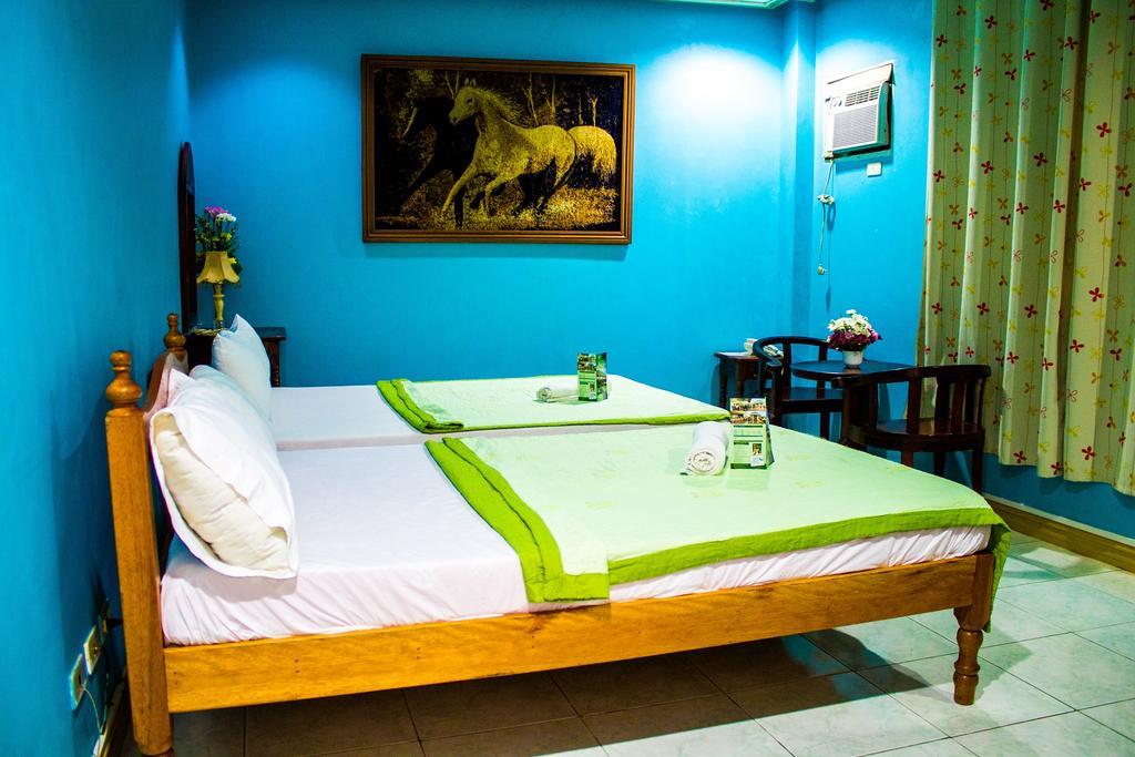 Liberty Park Pension Puerto Princesa Eksteriør bilde