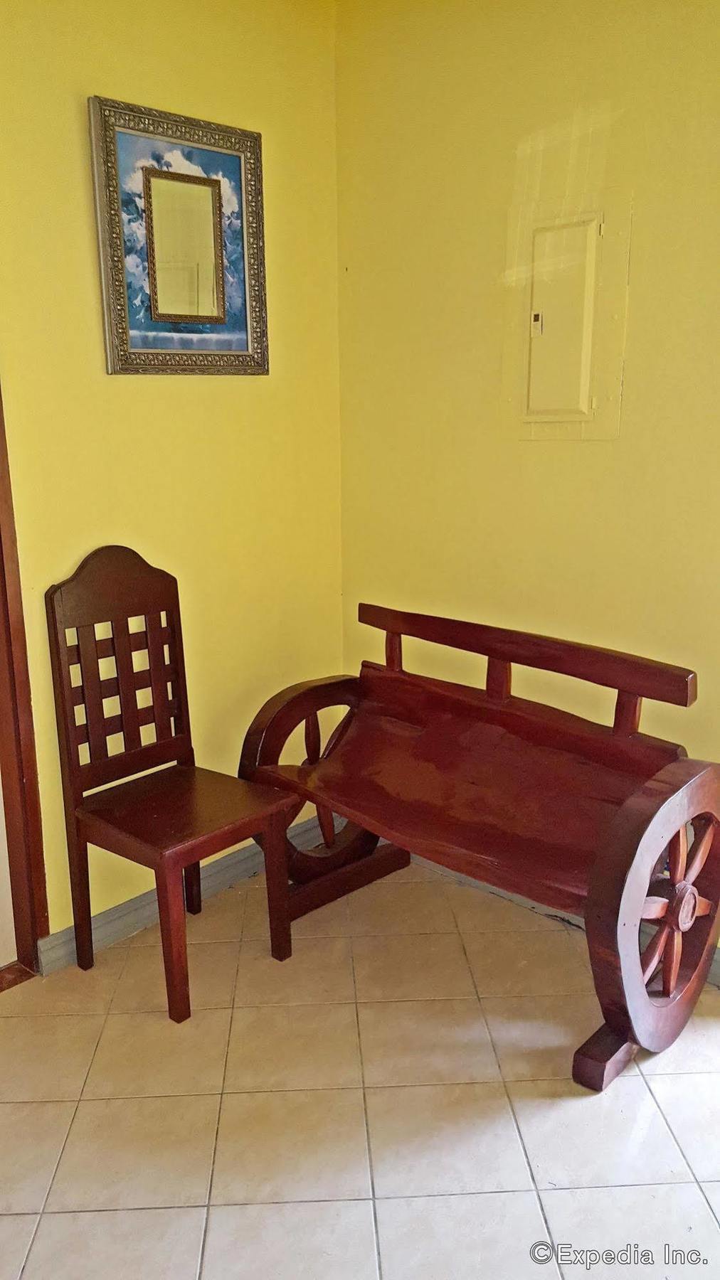 Liberty Park Pension Puerto Princesa Eksteriør bilde
